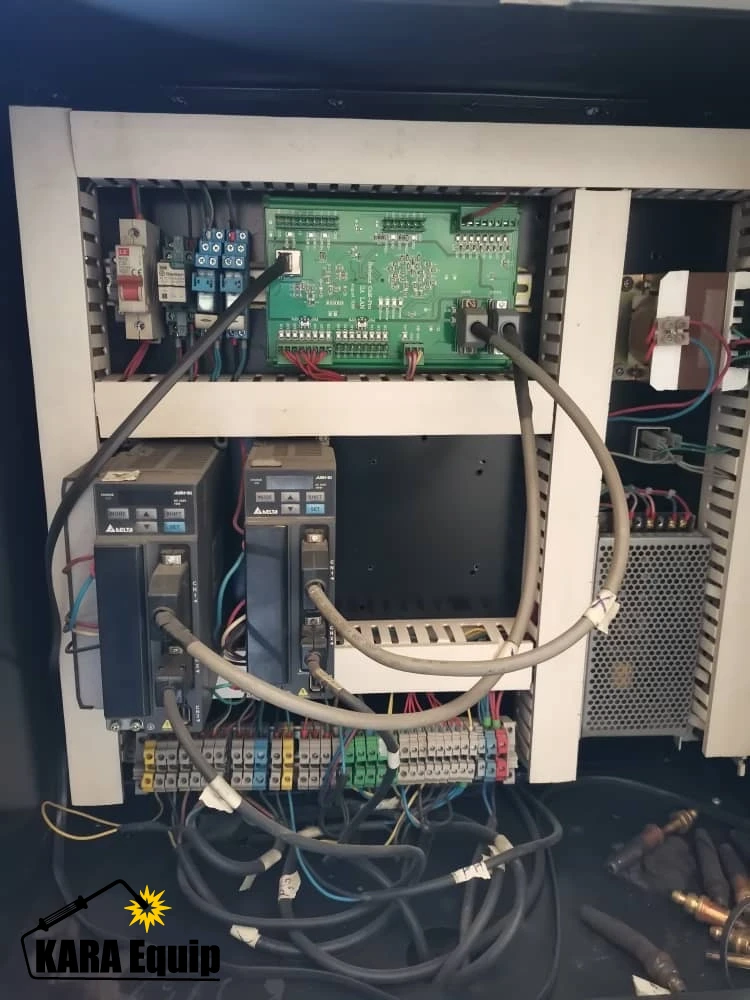 دستگاه برش cnc هوا گاز 2.5*6 کارا